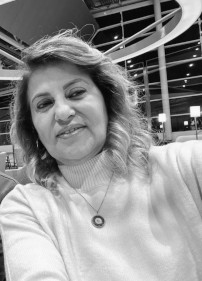 Rita Peruchi Rita Peruchi